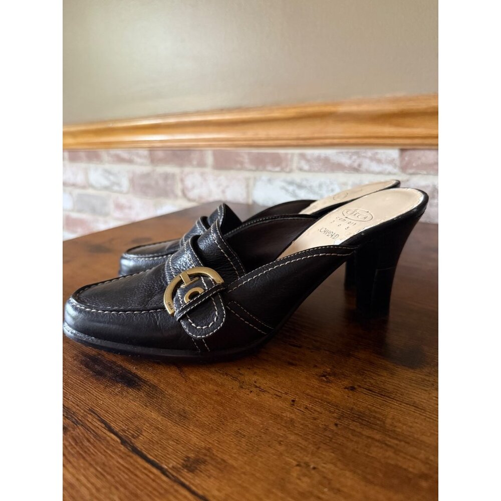 Vintage Circa Joan & David Black Leather Heeled Loafers With Gold Accent Buckles - Picture 3 of 7